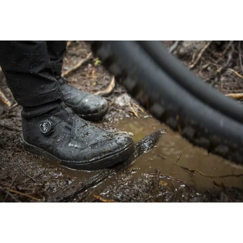 Shimano GF800 GoreTex Flat MTB Shoes in Black-5